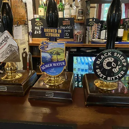 Мини-отель The Bridge 3*