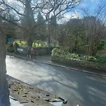 布里奇宾馆 里斯